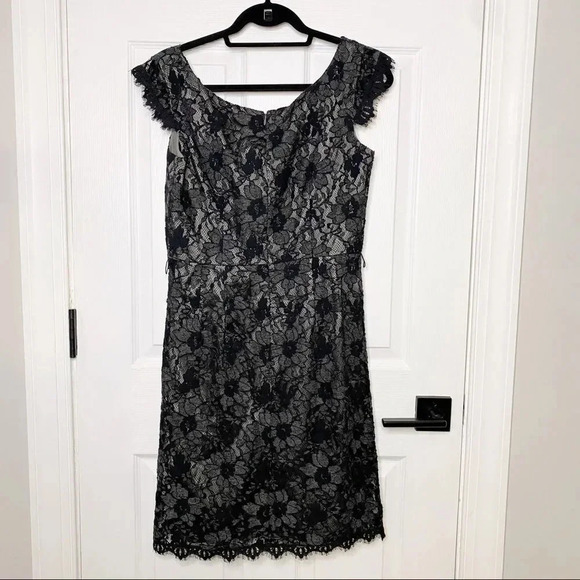 ELIZA J Black Floral Lace Sheath Cap Sleeves Cocktail Dress Sz 8 - Picture 6 of 6